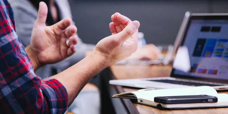 كيف تدير شخصاً فوضوياً دون أن تفقد صوابك؟