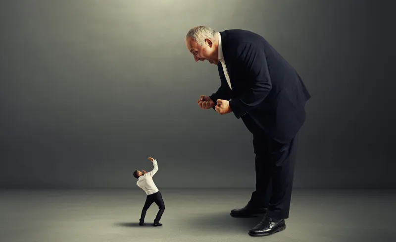 حتى لا تتكبد شركتك خسائر فادحة.. كيف تختار المدير الناجح وتتجنب الفاشل؟