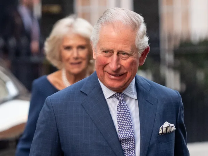 كسرت قلبه برسائلها.. من هي حبيبة الأمير تشارلز السابقة؟