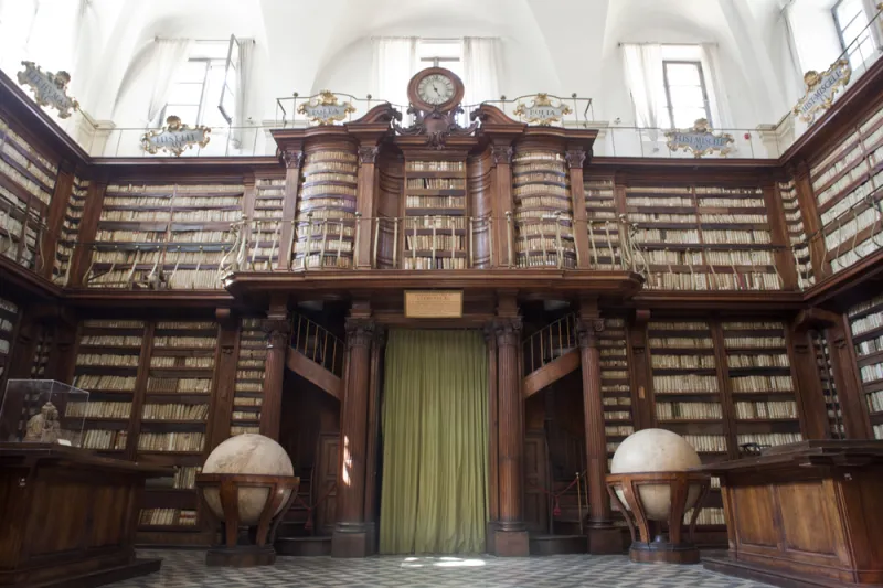 لعشاق الكتب.. هذه الوجهات السياحية مخصصة لكم