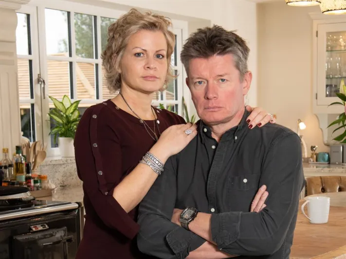  مليونير بريطاني يكتشف عقمه بعد إنجاب 3 أبناء!