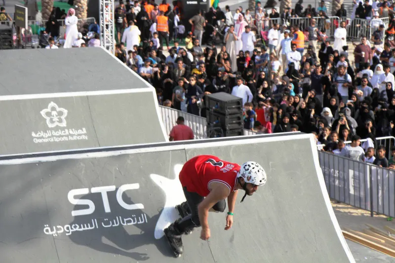 فيديو: ماذا قال مشاهير تويتر عن استضافة السعودية لـ مهرجان المغامرة للمرة الأولى ؟