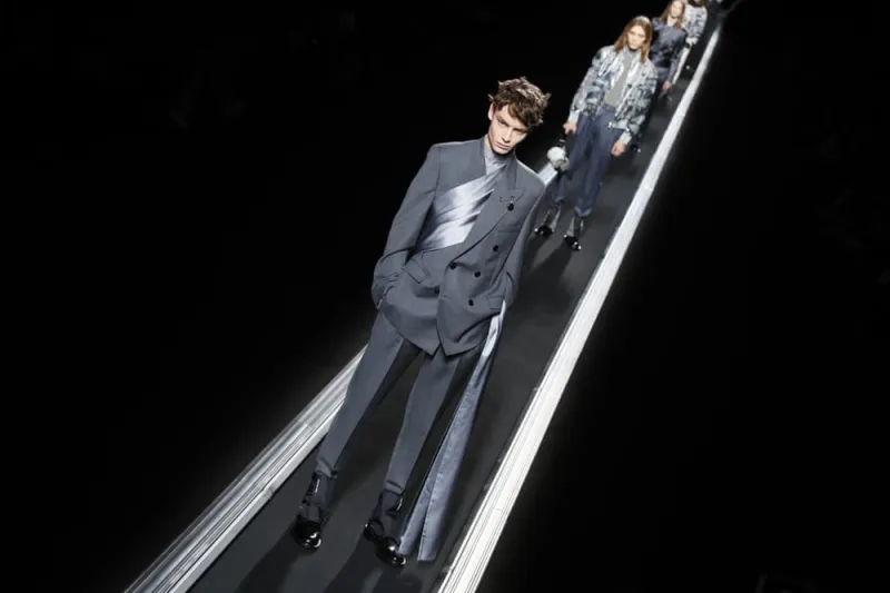 أنماط موضة 2019 للرجال كما رسمتها أسابيع موضة باريس ولندن وميلان