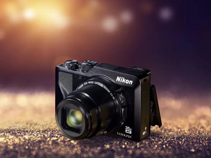 بخواص استثنائية.. «Nikkon » تكشف عن أحدث كاميراتها بمواصفات قوية وحجم صغير (فيديو)