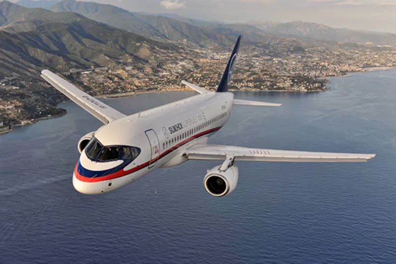 رجل أربعيني هدد القائد.. محاولة «فاشلة» لاختطاف طائرة روسية