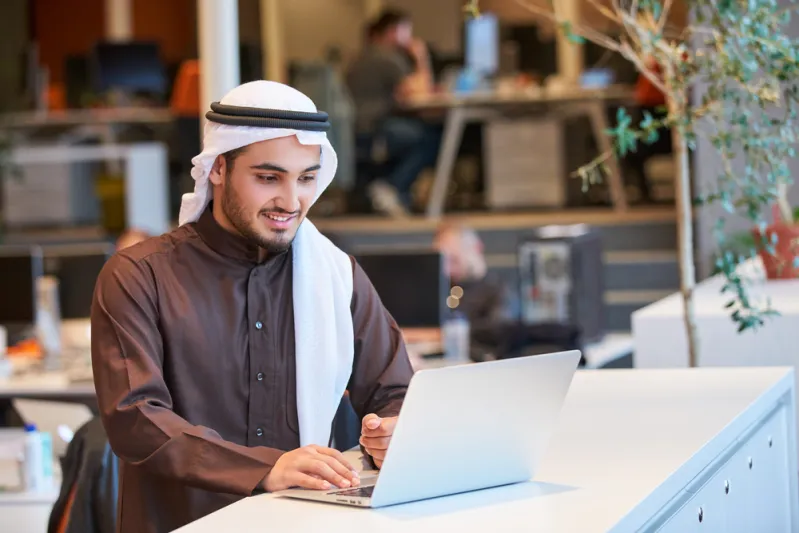 قاطرة نجاح للاقتصاد الوطني.. كيف تصبح رائد أعمال ناجحاً في المملكة؟