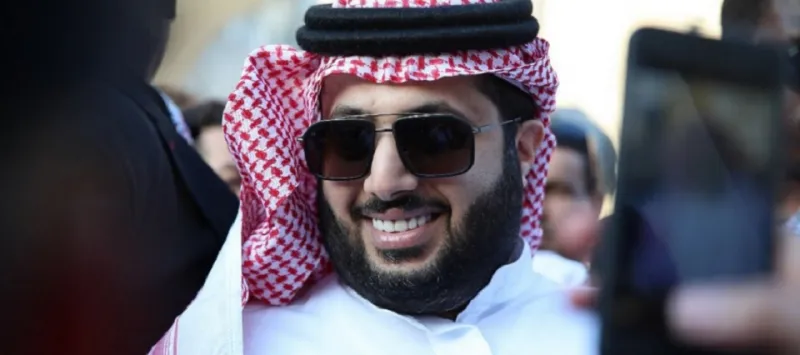 فيديو: غنى كلماته عمرو دياب ومحمد عبده.. تعرف على مشوار تركي آل الشيخ في التأليف والشعر