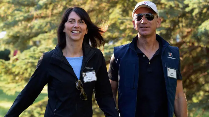 بعد إعلانه الانفصال عن زوجته ماكينزي هذا مصير عقارات جيف بيزوس بعد تقسيم ثروتيهما