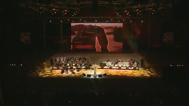 أسرار مسرح المرايا في السعودية (فيديو) 