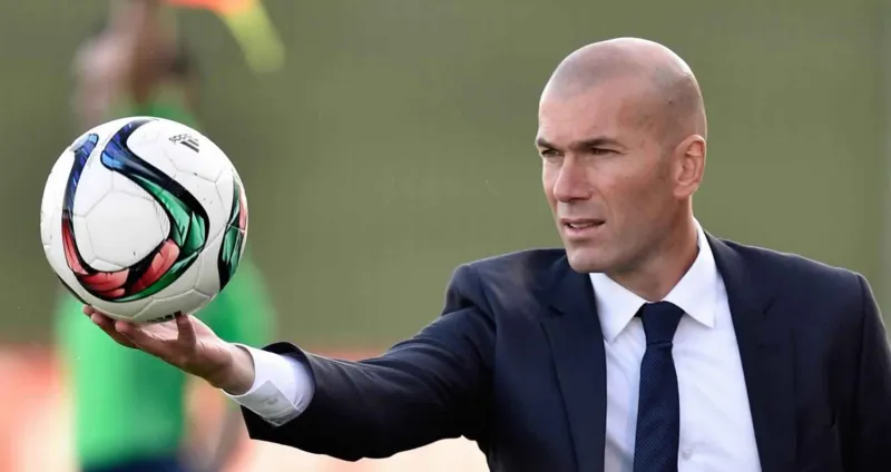 أبرزهم شاكيرا وزيدان.. مشاهير ونجوم ذو أصول عربية