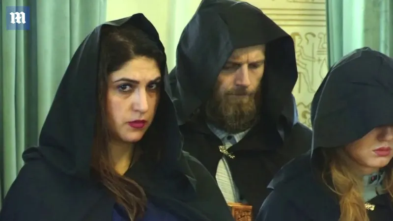 بوتين يستعين بأقوى ساحرات روسيا للحصول على قوة خارقة (فيديو)