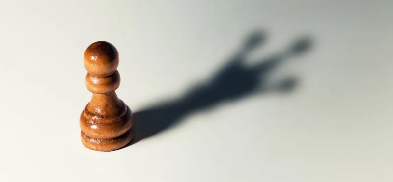 كيف تكون مستمعا جيدا؟ هذه الأشياء تخلص منها