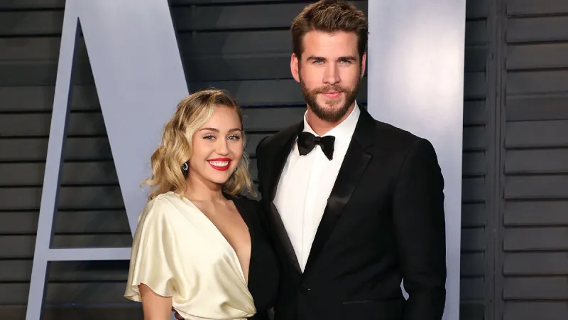 تفاصيل الزواج "السري" للثنائي ليام هيمسورث ومايلي سايرس