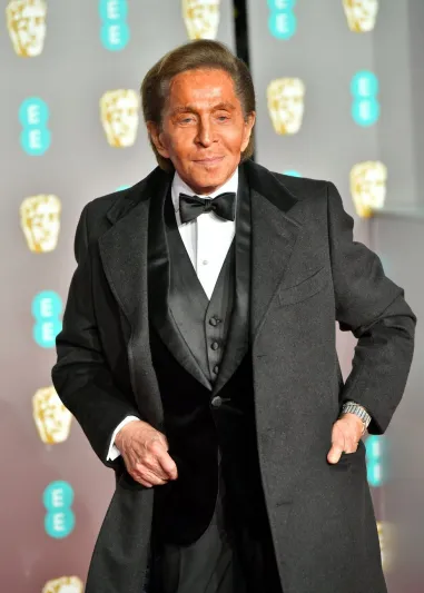 صور|أجمل الإطلالات الكلاسيكية في حفل «البافتا»