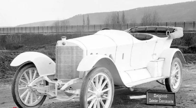 تعرف على أوائل السيارات التي دخلت الأراضي السعودية (صور)