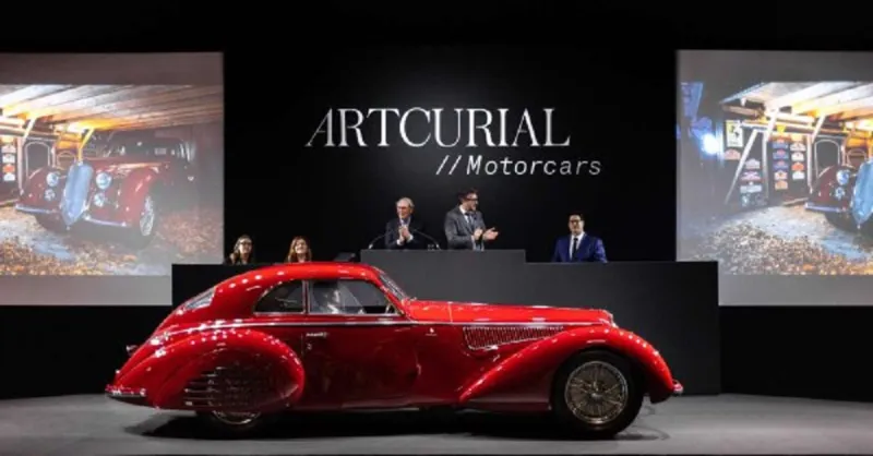 سيارة "ألفا روميو" النادرة تباع في مزاد بسعر خيالي.. تعرف على قيمتها (فيديو وصور)