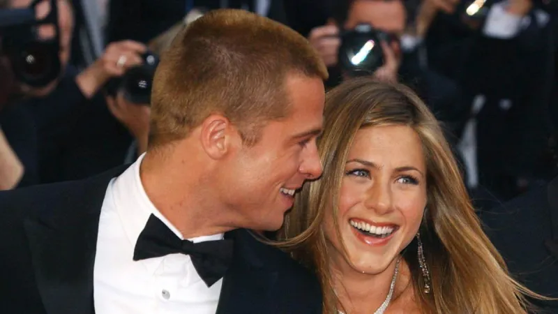 لماذا حضر «براد بيت» عيد ميلاد زوجته السابقة « جينفر أنيستون»؟