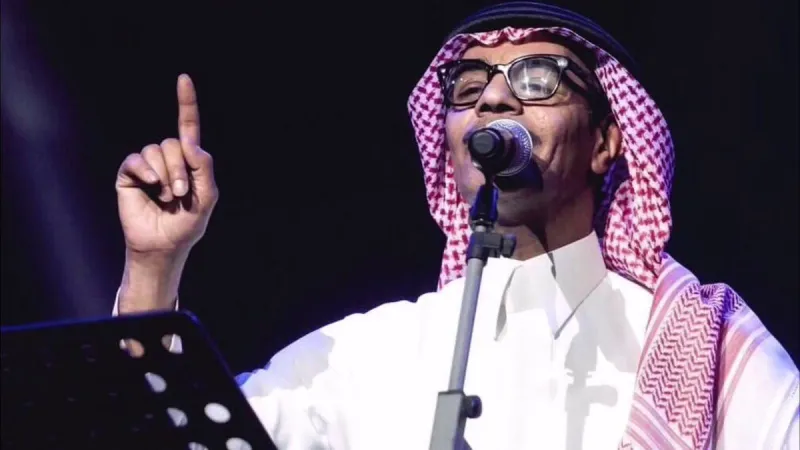 الفنان رابح صقر يشعل حماس الجمهور السعودي بجامعة الأمیرة نورة بالرياض (فيديو)