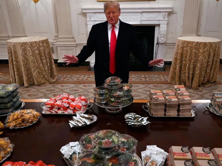 آخر فحص طبي لترامب يكشف مفاجآت.. «كيف وصل لهذا الوزن»!