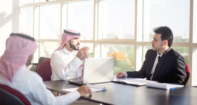 مديرون تنفيذيون يكشفون عادات سيئة يريدون التخلي عنها هذا العام