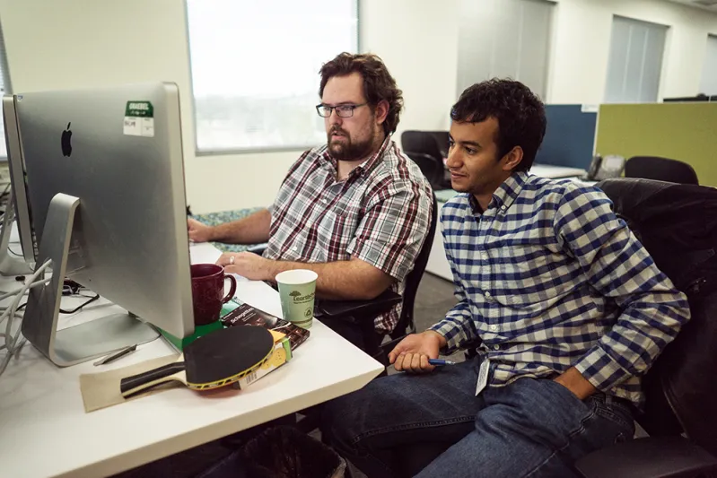 كيف تؤثر المساواة بين موظفيك بالسلب على العمل؟