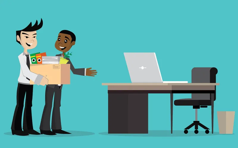 هل تكشف خبر حصولك على عرض عمل لزملائك في العمل؟