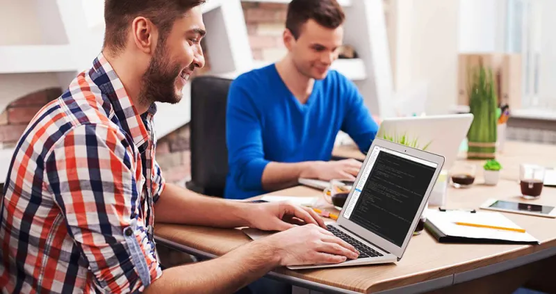 عدم الثقة بالنفس أزمة يعاني منها المبرمجون.. لماذا وصلوا لهذه الحالة؟