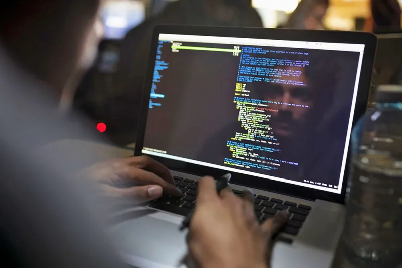 عدم الثقة بالنفس أزمة يعاني منها المبرمجون.. لماذا وصلوا لهذه الحالة؟