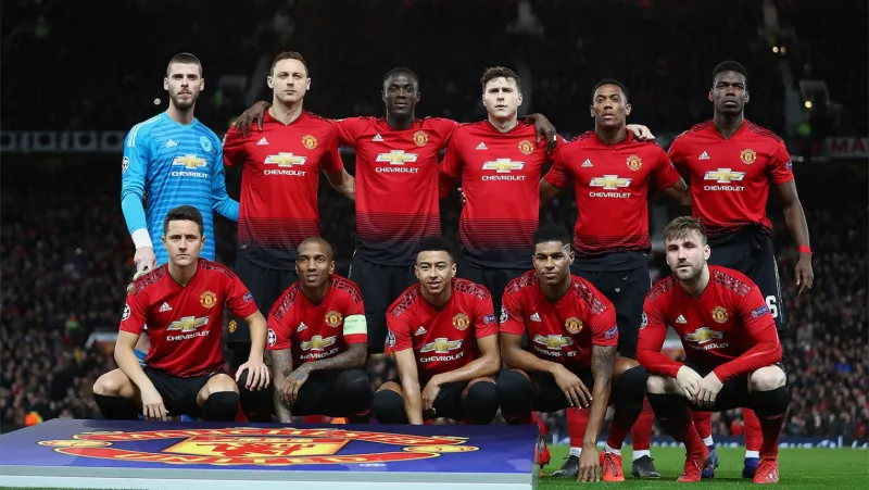  السعودية تكشف حقيقة شرائها لنادي مانشستر يونايتد