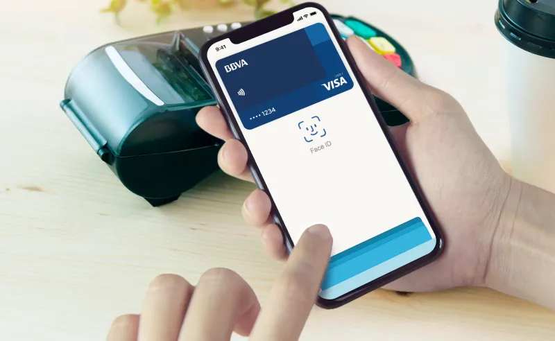 إطلاق خدمة Apple Pay في السعودية (فيديو)