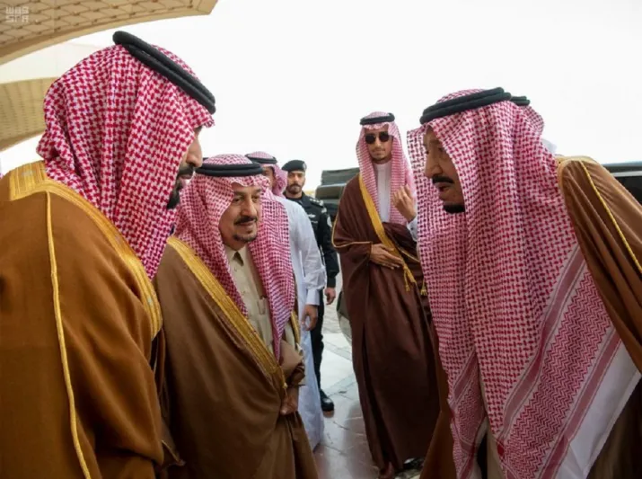 خادم الحرمين الشريفين يغادر إلى مصر في زيارة رسمية