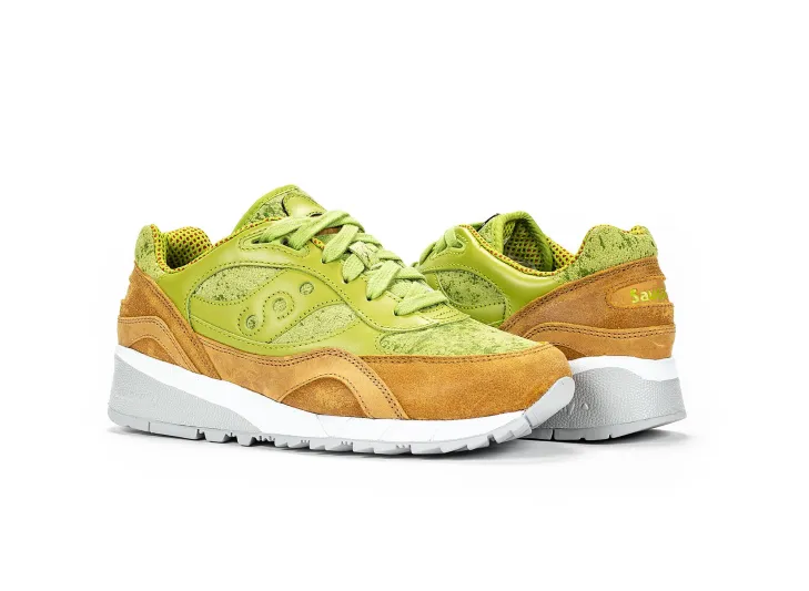 «أفوكادو توست».. حذاء ركض رجالي بألوان الطعام (صور)