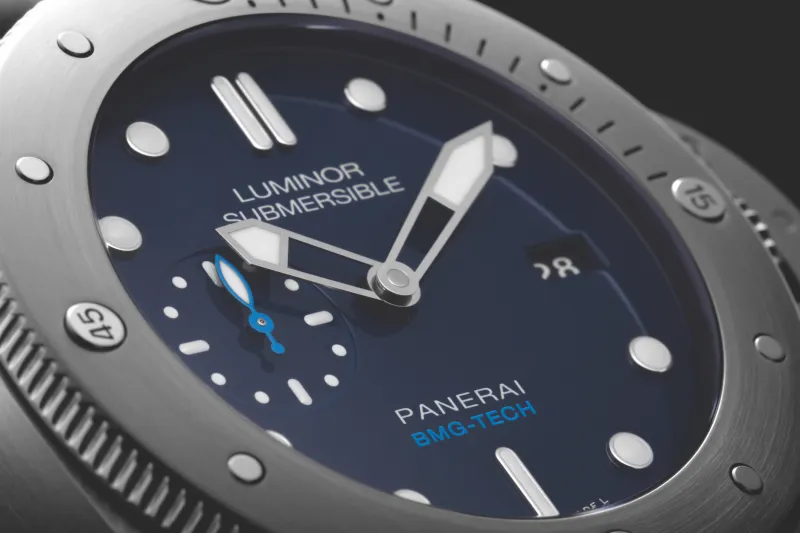 الصالون الدولي للساعات الراقية ..سباق نحو التطور في عالم صناعة الساعات