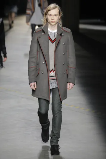 ألف باء السترات.. كل ما تحتاج إلى معرفته لضمان إطلالة مُتقنَة