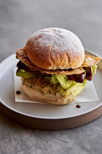 شركة «كيه أو إيه» العقارية تطلق مطعم LOWE.. مفهوم جديد كلياً على مستوى قطاع المطاعم المعاصرة