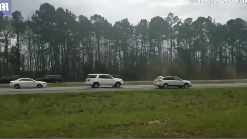 حادث سير على مقربة من موكب ترامب ( فيديو)