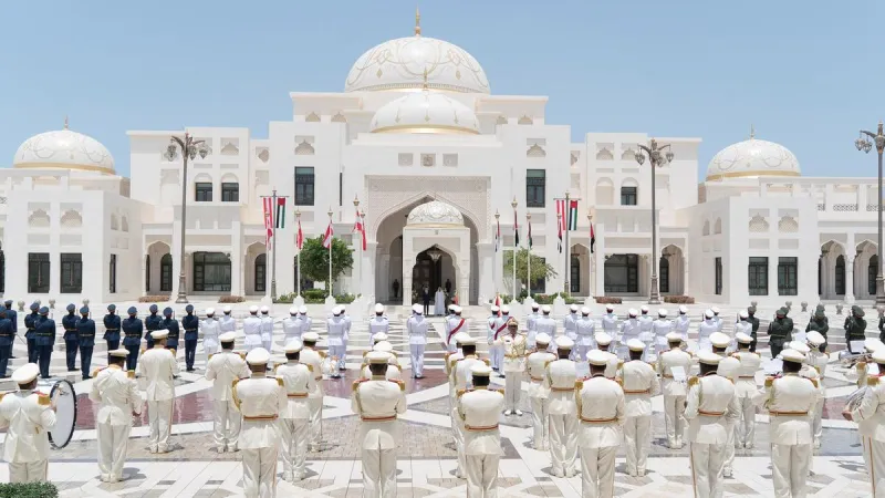 الفخامة والجمال.. القصر الرئاسي في أبوظبي قطعة من الجنة على أرض الإمارات (صور)