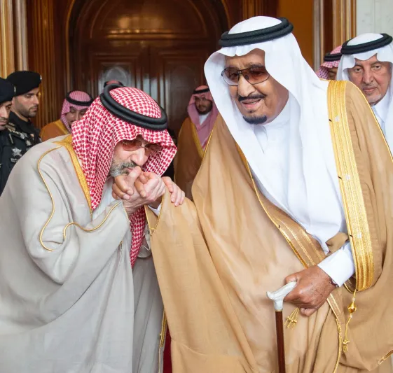 الوليد بن طلال يتحدث عن علاقته بالملك سلمان وولي العهد.. ويكشف سر نهوضه بعد إفلاسه مرتين (فيديو)