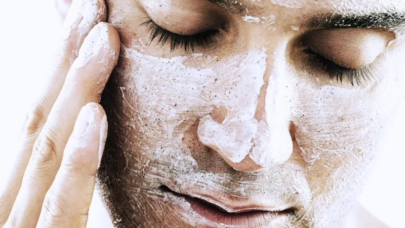 أفضل طرق تصغير المنخار.. ما بين الجراحة والكريمات