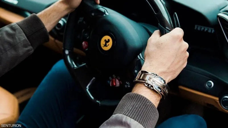 مصنوع من مادة "فضائية" ومرصع بالألماس.. إليك أغلى مفتاح سيارة بالعالم