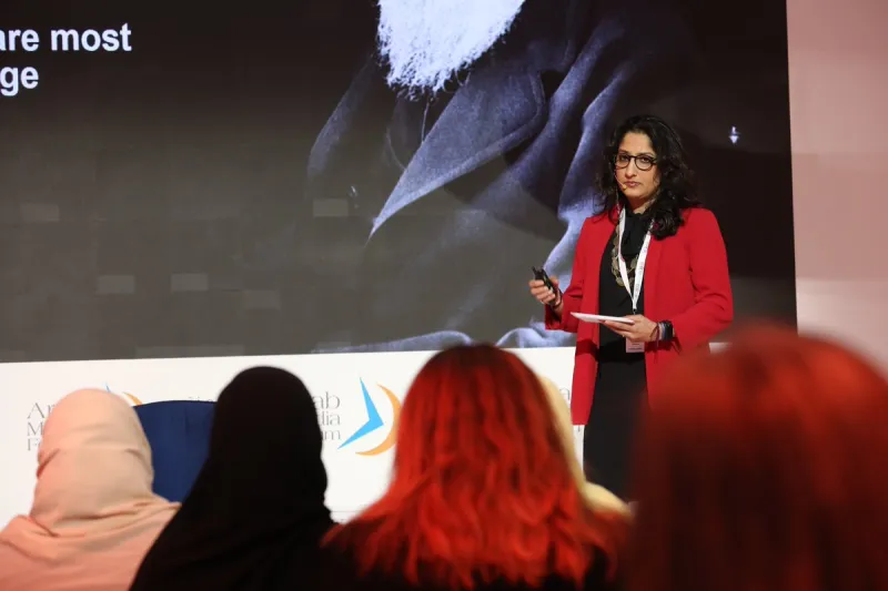 "بين الواقع والمستقبل".. خبراء إعلاميون يناقشون قضايا الإعلام العربي