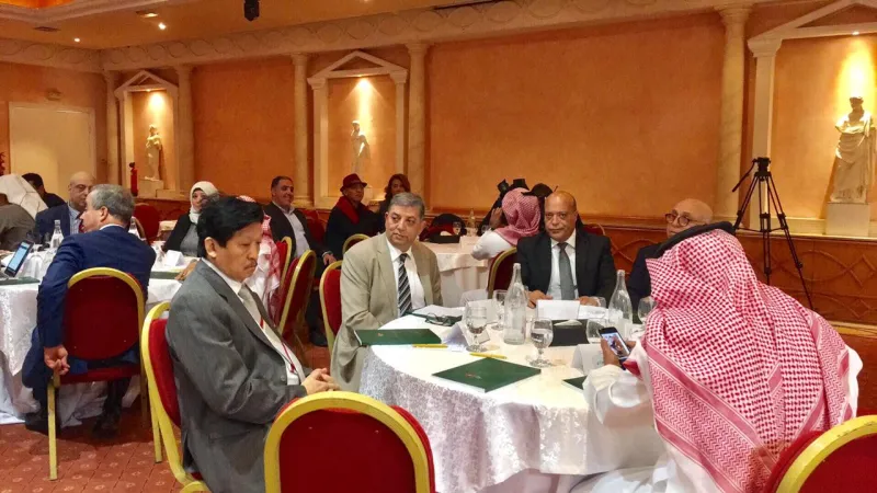 الملك سلمان في تونس.. إعلاميون سعوديون وتوانسة: لا بد من بناء صورة جديدة بين الشعبين