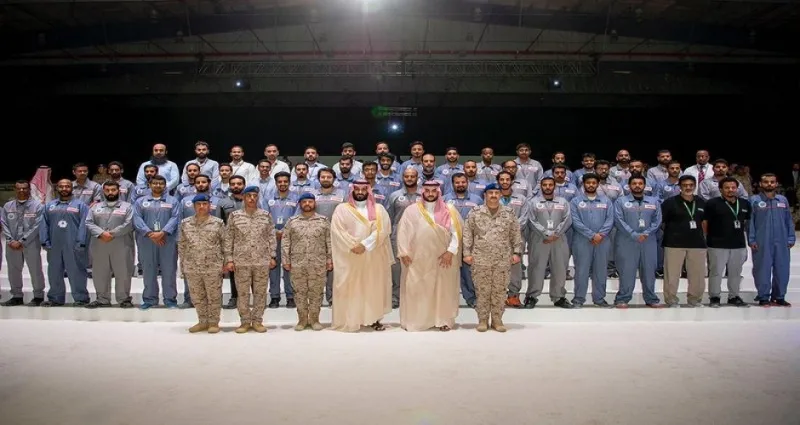 ما تريد معرفته عن أول طائرة تدريب نفاثة من طراز هوك التي دشنها ولي العهد (صور)