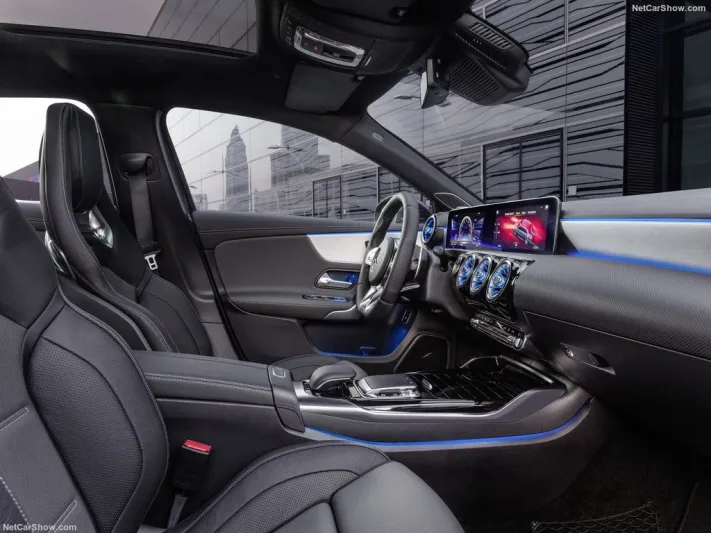 مرسيدس تقدم مستوى جديدا من الأداء والرفاهية مع A35 4Matic AMG