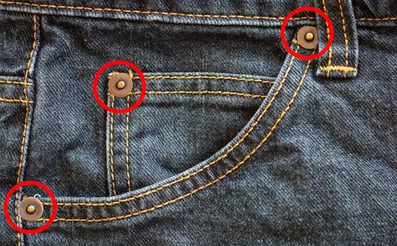 ما سبب وجودها؟.. 20 شيئًا نستخدمها يوميا دون معرفة فائدتها