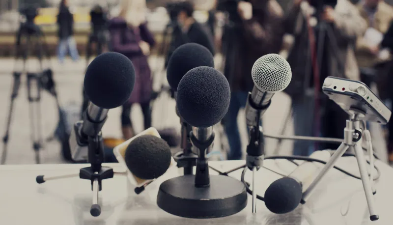 العلاقات العامة.. سفينة نجاة الشركات في مواجهة الأزمات