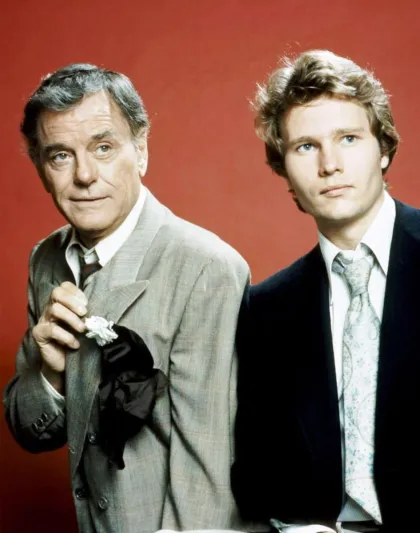 لأسباب غريبة.. 10 مسلسلات تلفزيونية ناجحة تم إيقاف عرضها