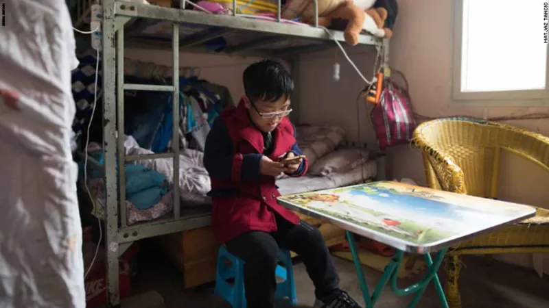 شاهد.. ملك وحراس وأبطال خارقون.. أهلا بك في مملكة الأقزام