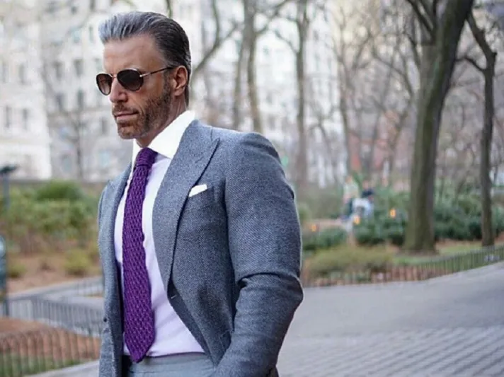 لمواكبة إطلالة 2019 المميزة.. أحدث ألوان البدل للرجل العصري (صور)