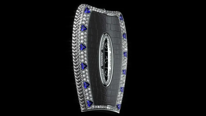 مرصعا بـ34 قيراطا من الألماس.. إليك أغلى مفتاح سيارة بالعالم في دبي